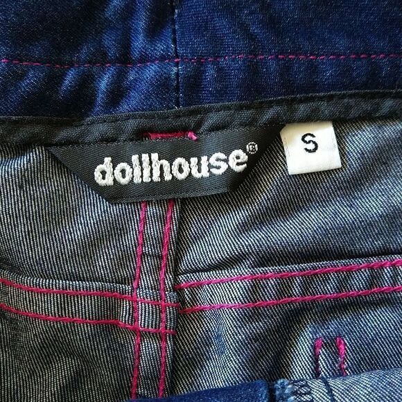 Dollhouse Jeans with Crop Cuff size Small (Juniors 5) - Picture 4 of 5